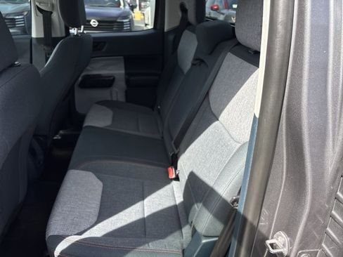 Used 2024 Ford Maverick XLT image 14