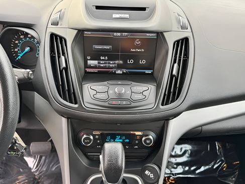 Used 2014 Ford Escape SE w/ Equipment Group 201A AWD/4WD image 24
