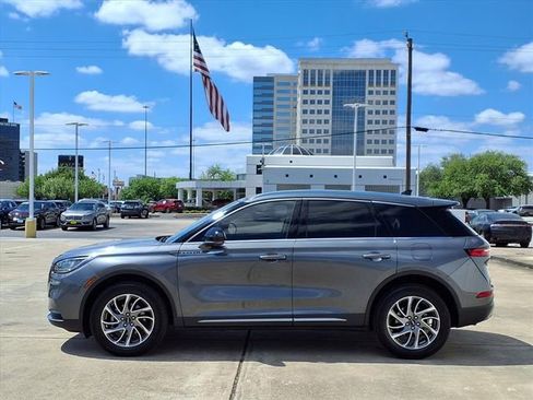 Certified 2022 Lincoln Corsair FWD w/ Equipment Group 101A image 24