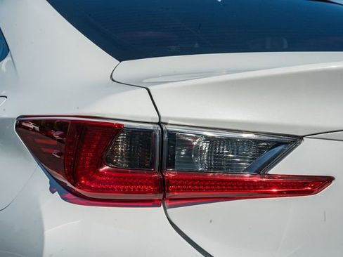 Used 2016 Lexus RC 300 AWD image 7