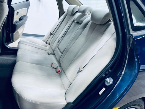 Used 2008 Hyundai Elantra SE image 32