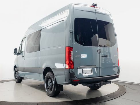 Used 2025 Mercedes-Benz Sprinter 2500 image 24