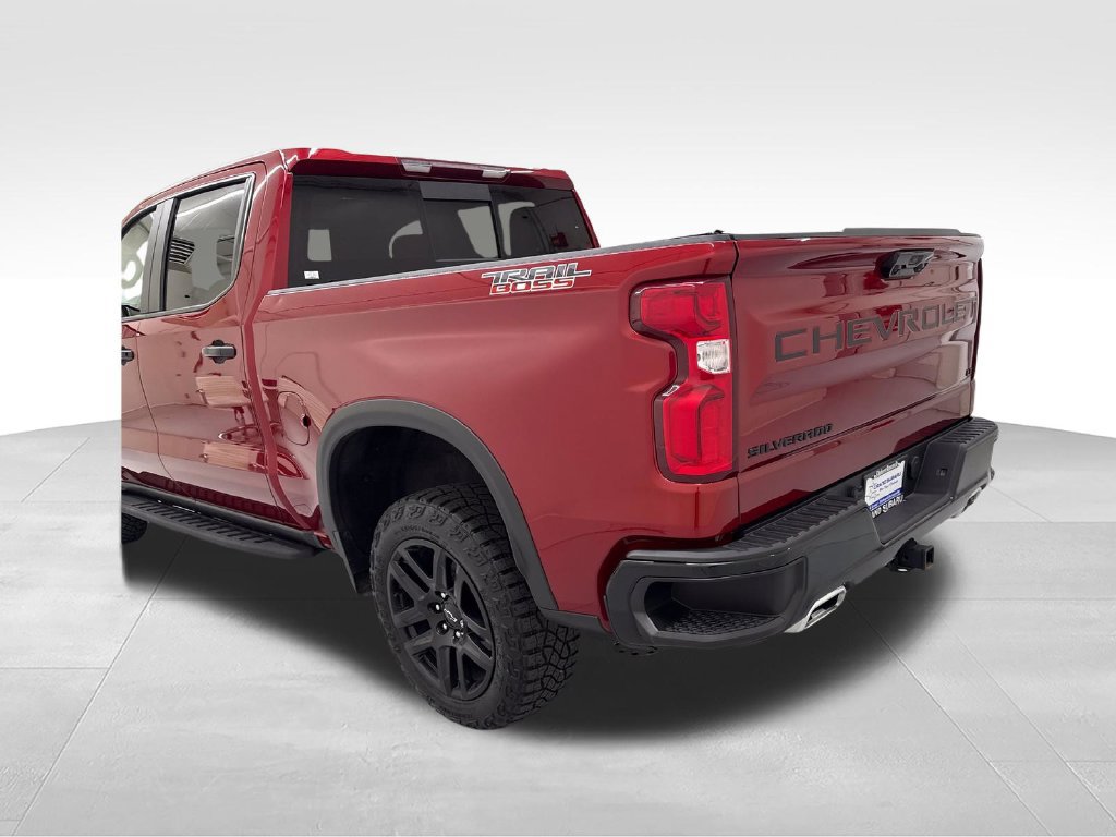 Used 2024 Chevrolet Silverado 1500 LT Trail Boss AWD/4WD image 6