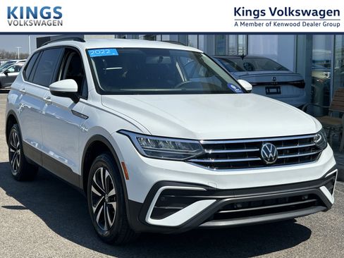 Certified 2022 Volkswagen Tiguan S image 1