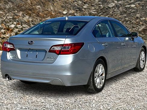 Used 2016 Subaru Legacy 2.5i Premium image 2