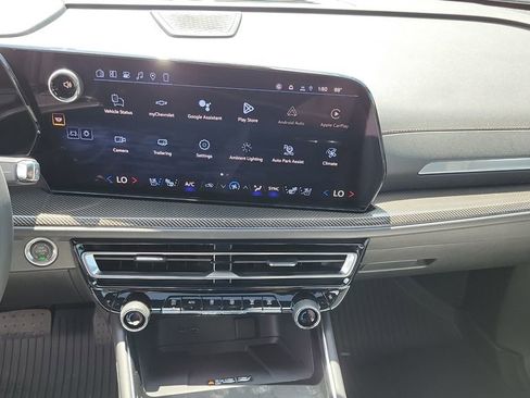 New 2026 Chevrolet Traverse High Country w/ LPO, Floor Liner Package AWD/4WD image 22