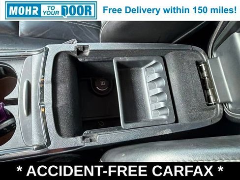 Used 2021 Chrysler 300 S RWD image 28