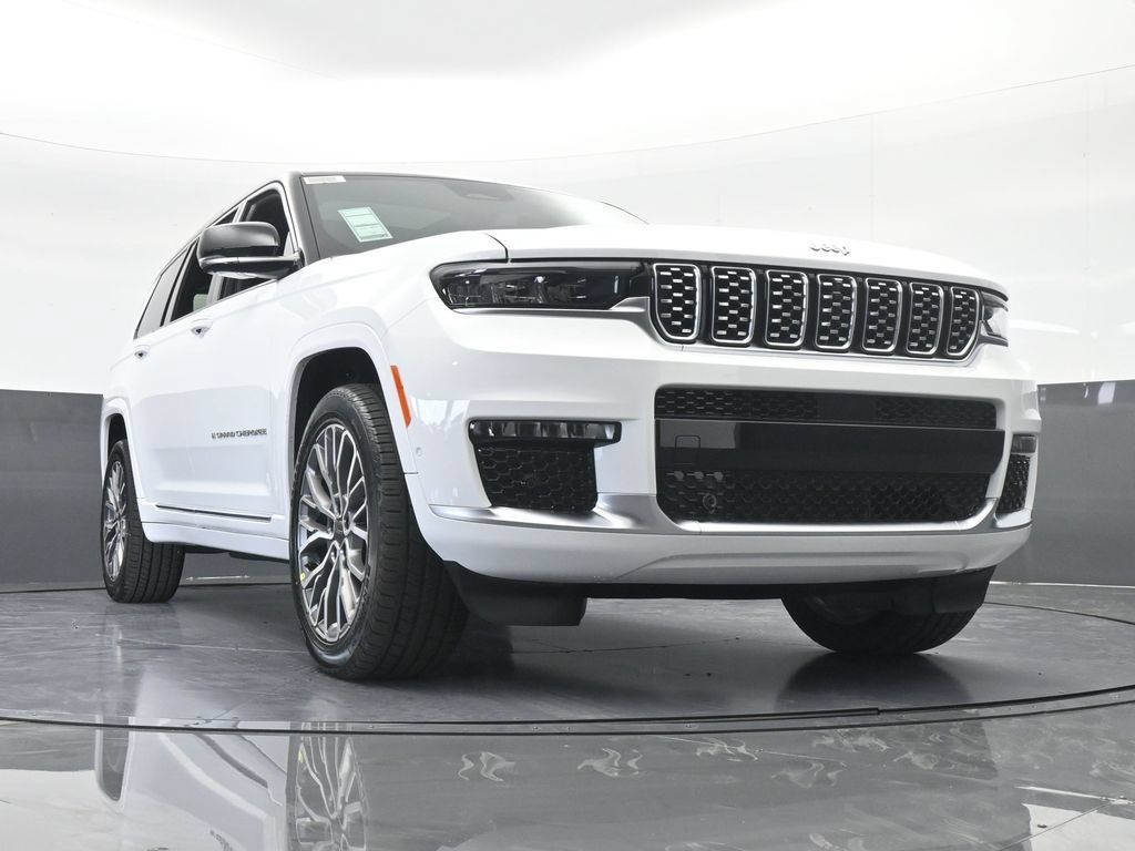 Used 2025 Jeep Grand Cherokee L Summit AWD/4WD image 63