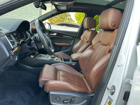Used 2019 Audi Q5 2.0T Premium Plus w/ Premium Plus Package image 13