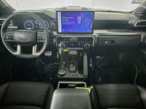 Used 2025 Toyota Tacoma TRD Sport w/ TRD Sport Premium Package RWD image 27