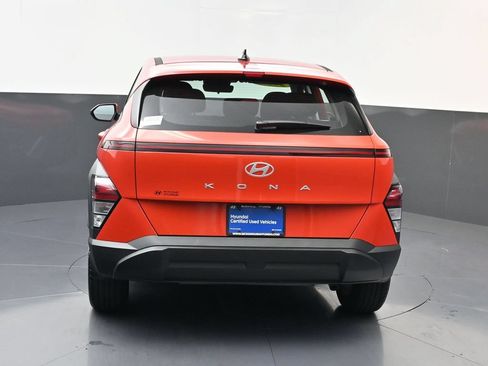 Certified 2026 Hyundai Kona SE FWD image 5