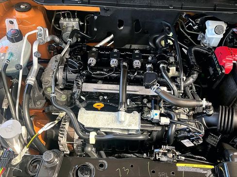 Certified 2023 Nissan Kicks SR w/ SR Premium Package FWD image 32