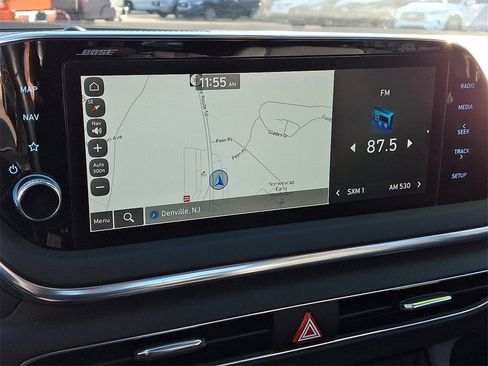 Used 2022 Hyundai Sonata Limited w/ Preferred Accessory Package image 19