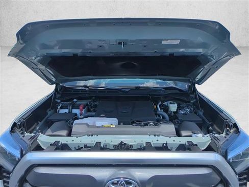 New 2026 Toyota Tundra Limited AWD/4WD image 20