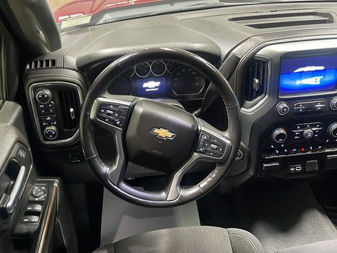 Used 2019 Chevrolet Silverado 1500 LT w/ All-Star Edition AWD/4WD image 3