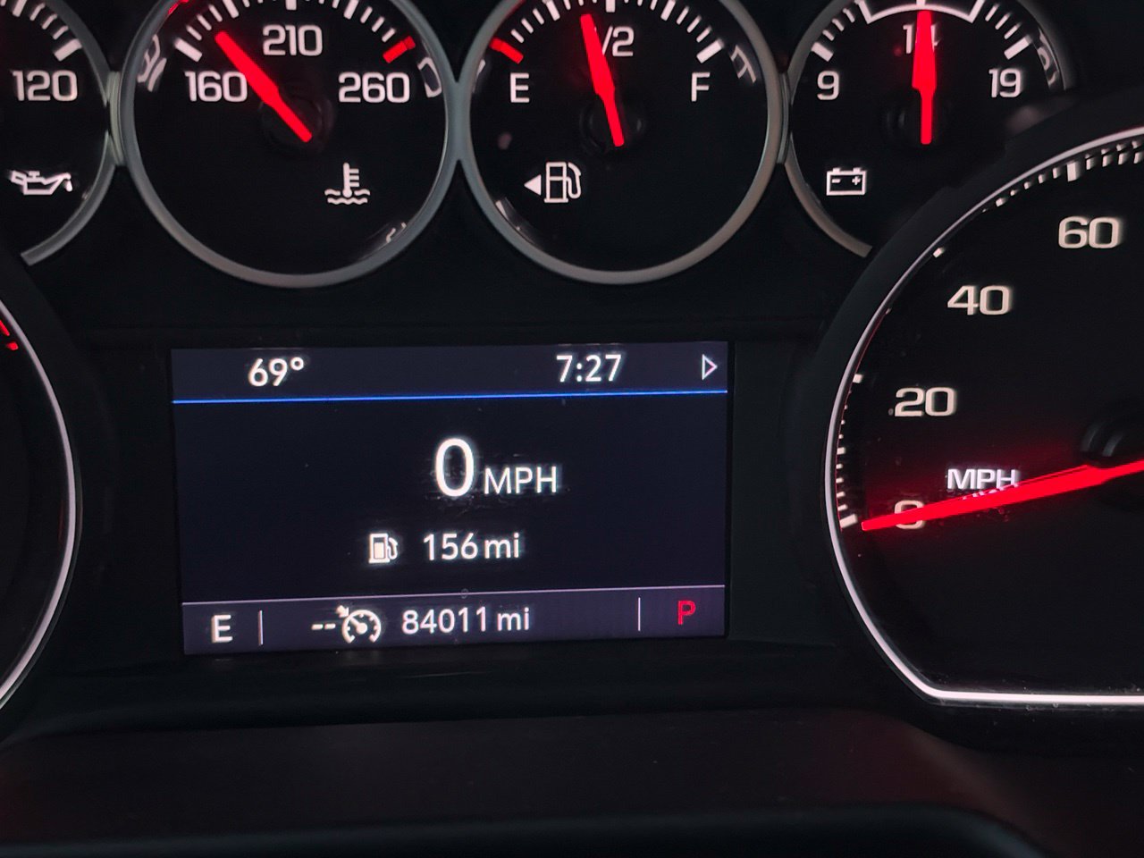 Used 2021 Chevrolet Tahoe RST w/ Luxury Package RWD image 11