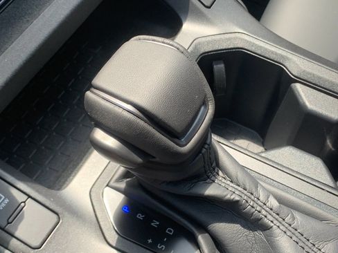 Used 2026 Toyota RAV4 AWD image 25