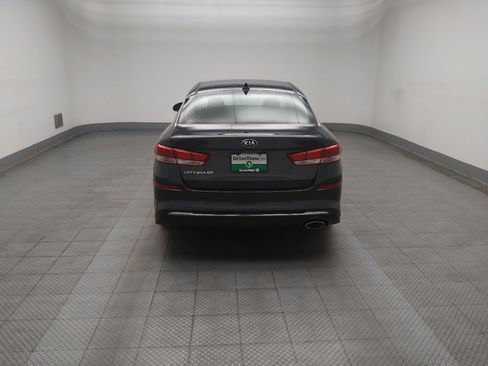 Used 2020 Kia Optima LX FWD image 6