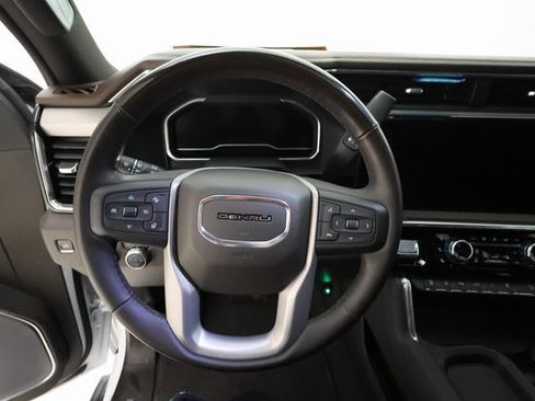 Used 2024 GMC Sierra 2500 Denali w/ Denali Reserve Package image 13