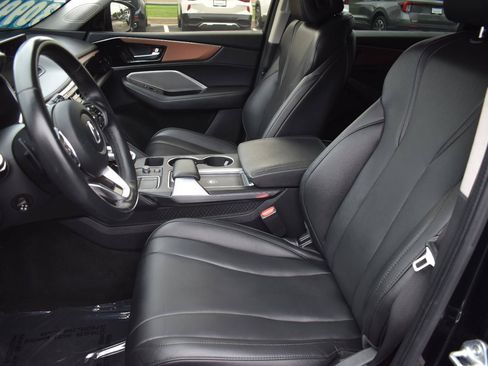 Used 2022 Acura MDX FWD image 25
