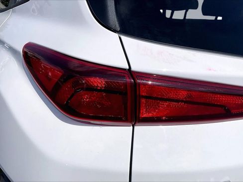 Used 2023 Hyundai Kona SE FWD image 30