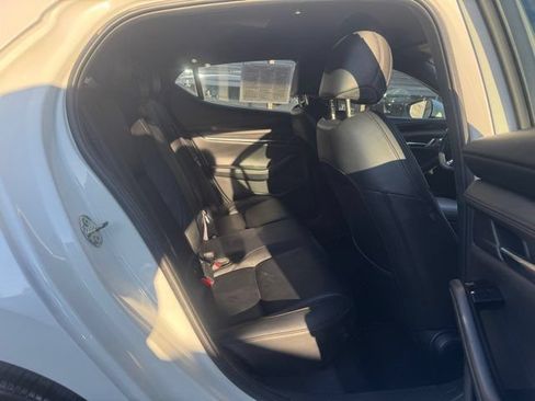 Used 2019 MAZDA MAZDA3 AWD Hatchback w/ Preferred Pkg image 14