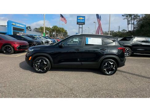 Used 2025 Kia Seltos S image 5