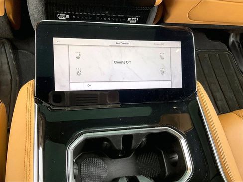 Used 2022 Jeep Grand Wagoneer Series III image 18