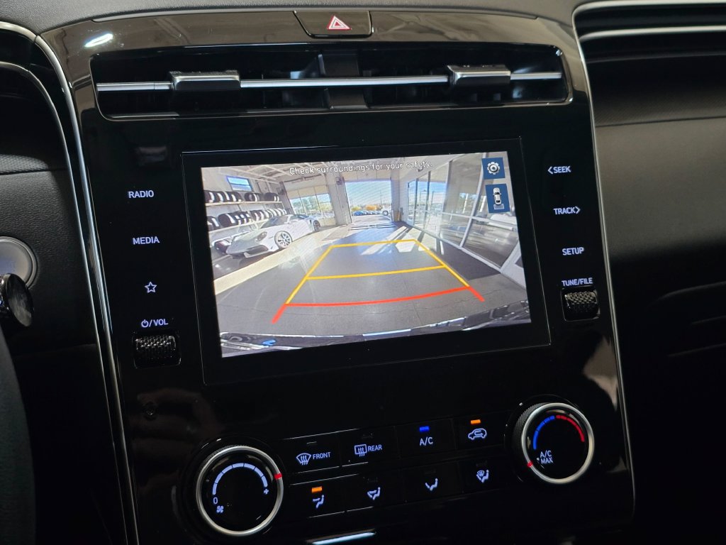 Used 2023 Hyundai Tucson SEL AWD/4WD image 12