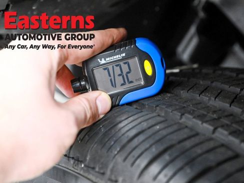 Used 2021 Jeep Compass Limited image 28