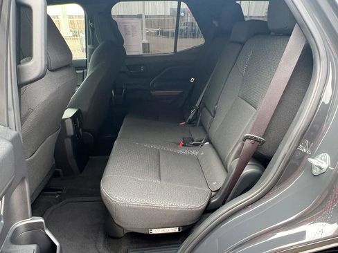 Certified 2025 Toyota 4Runner SR5 image 36