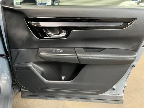 Used 2024 Honda CR-V EX-L image 11