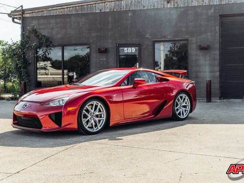 Used 2012 Lexus LFA RWD image 95