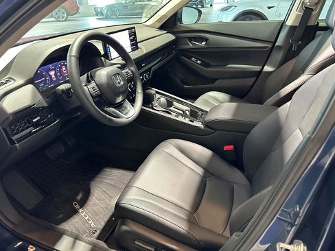 Used 2026 Honda Accord Touring image 7