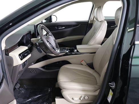 Used 2021 Lincoln Nautilus Reserve image 35