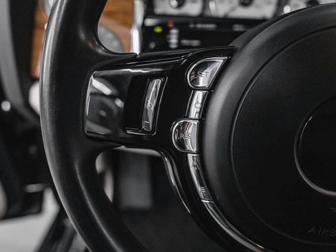 Used 2011 Rolls-Royce Ghost image 37