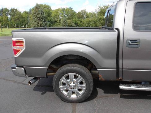 Used 2011 Ford F150 XLT w/ XLT Chrome Pkg RWD image 11
