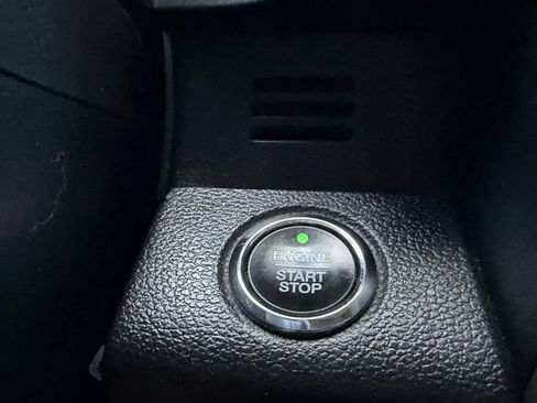 Used 2019 Ford F150 Lariat AWD/4WD image 28