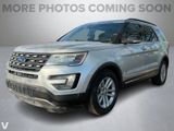 Used 2016 Ford Explorer XLT image 2
