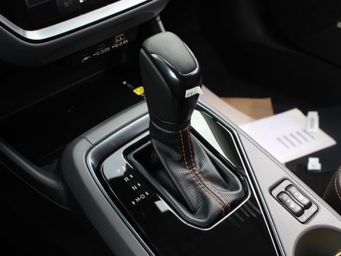 New 2025 Subaru Crosstrek 2.5i Limited w/ Popular Package #3A image 24