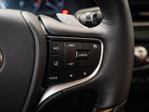 New 2025 Lexus ES 350 Ultra Luxury image 27