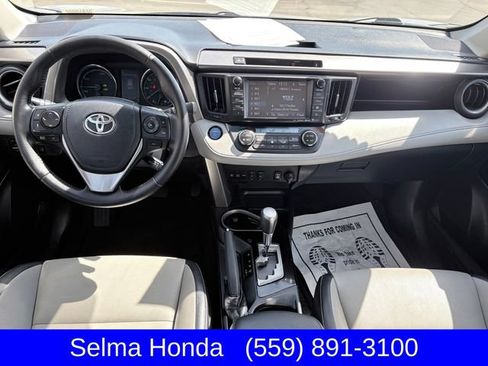 Used 2016 Toyota RAV4 Limited AWD/4WD image 8