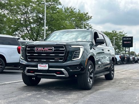 New 2026 GMC Yukon XL AT4 AWD/4WD image 2
