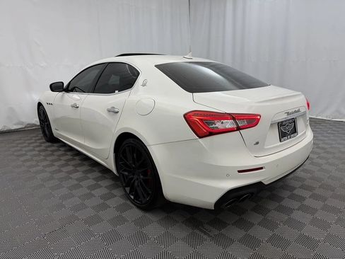 Used 2019 Maserati Ghibli S GranSport RWD image 7