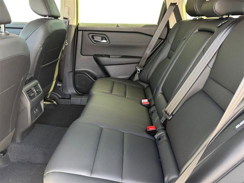 New 2026 Nissan Rogue SV w/ SV Premium Package image 14