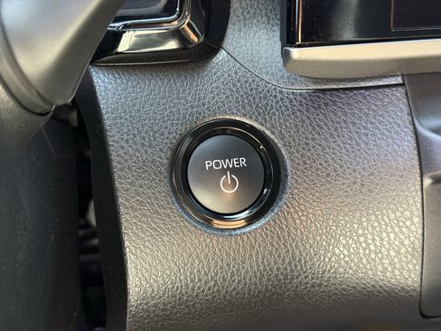 Used 2026 Toyota Camry SE w/ Multimedia Upgrade Package image 26