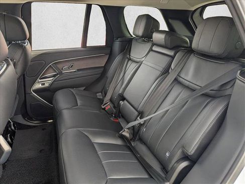 New 2025 Land Rover Range Rover SE image 16