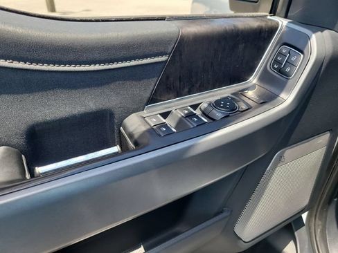 Used 2024 Ford F350 Lariat w/ Lariat Ultimate Package AWD/4WD image 19