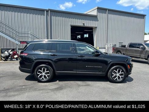 Certified 2023 Jeep Grand Cherokee L Limited AWD/4WD image 2