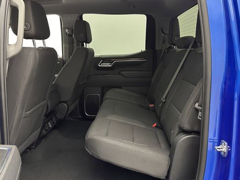 Used 2025 Chevrolet Silverado 1500 LT RWD image 22
